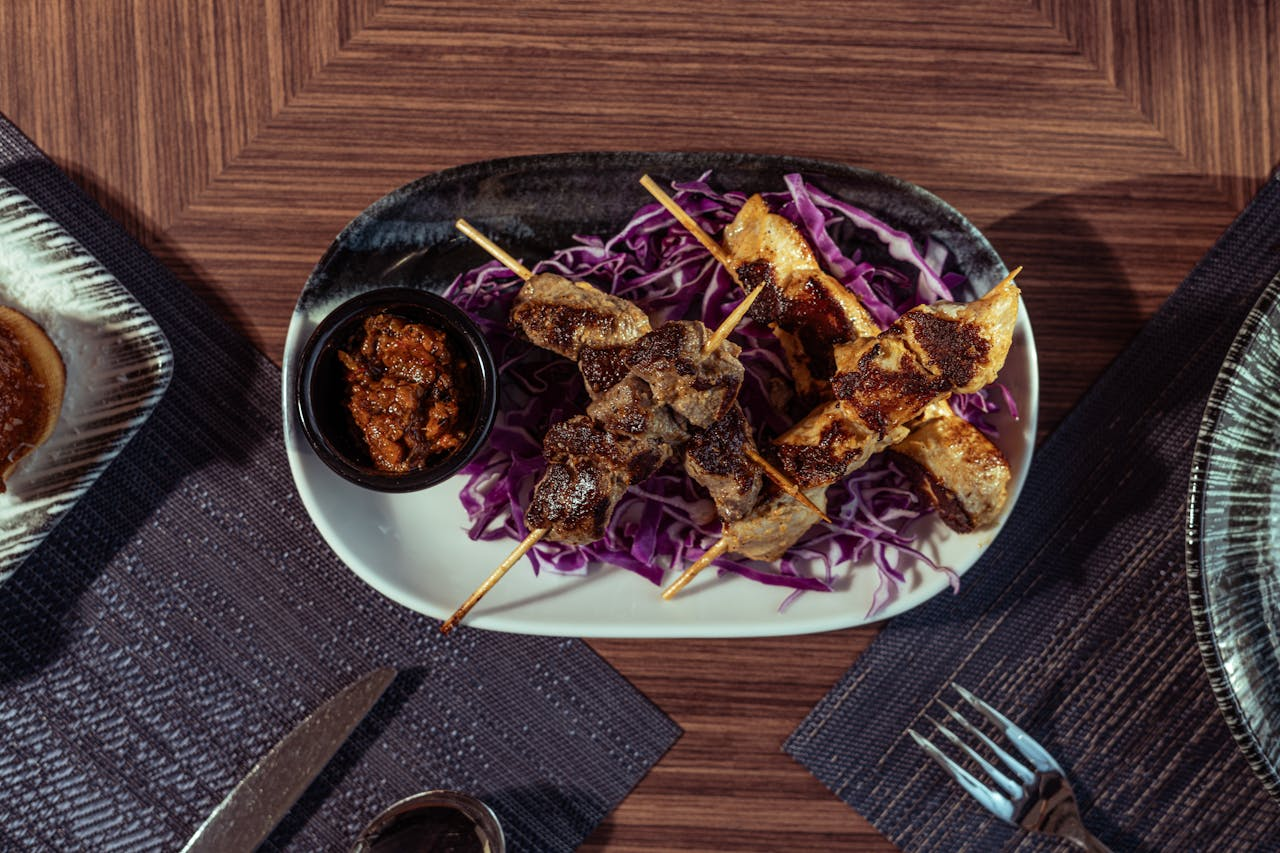 Traditional Iraqi cuisine presentation at Reef Baghdad